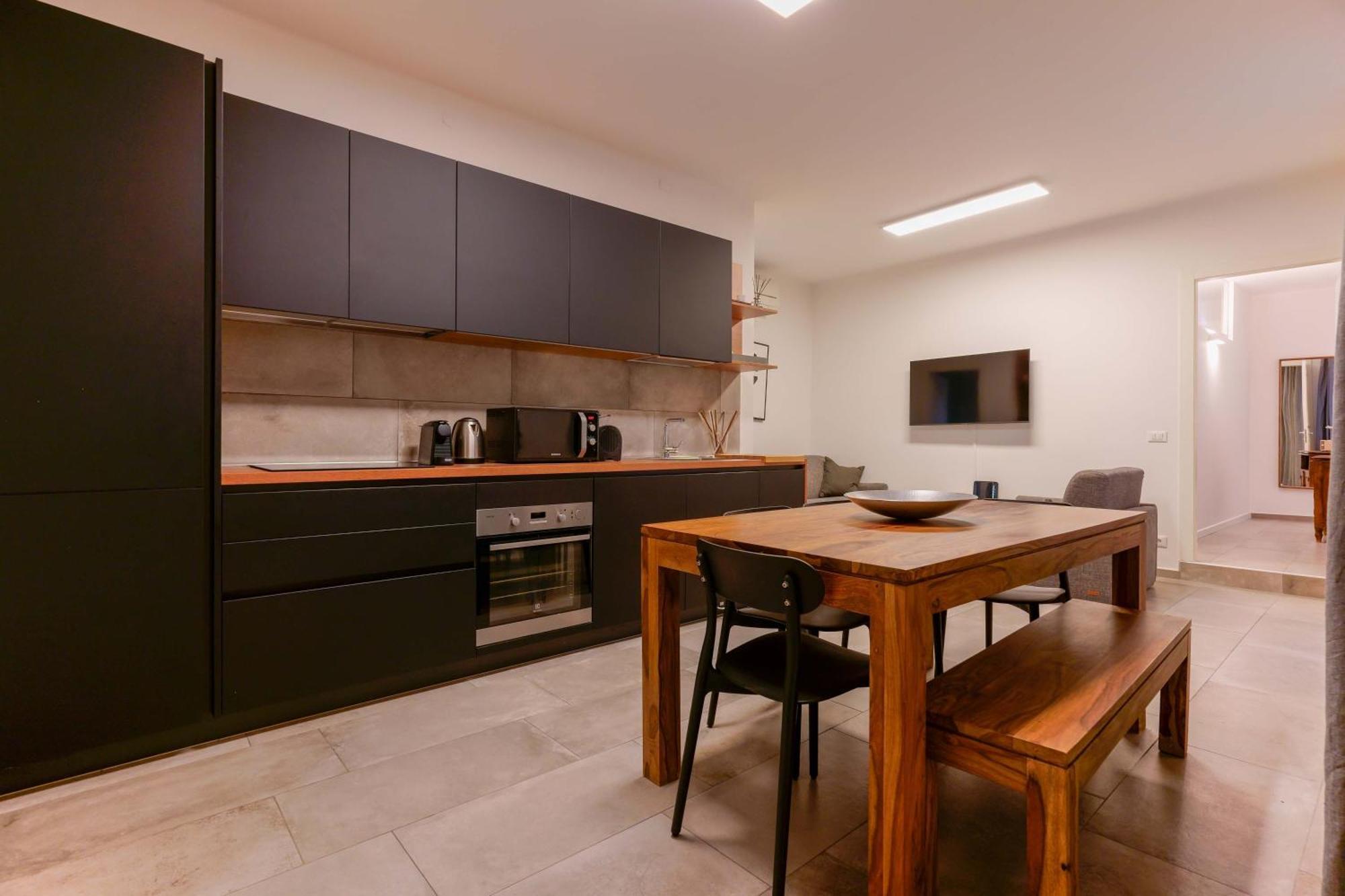 Sette Chiese Apartments Bolonia Zewnętrze zdjęcie